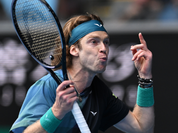 庫馬斯租借 庫馬斯租借