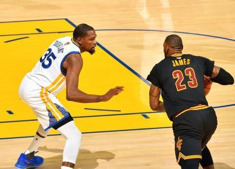 拼搏精神正 拼搏精神正