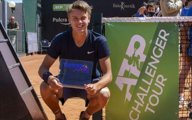 尤文总经理确认弗拉霍维奇99%留队