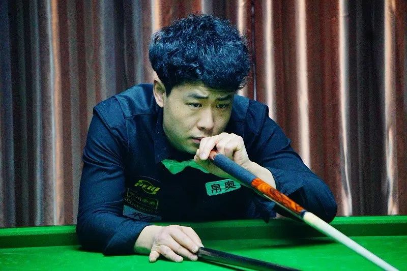 【NFL动态】猎鹰主教练莫里斯：右截锋克莱布-迈克加里将缺席较长时间