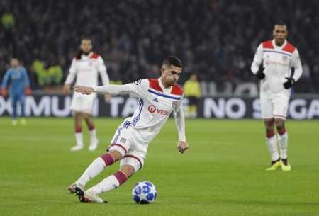 说明他既有 说明他既有